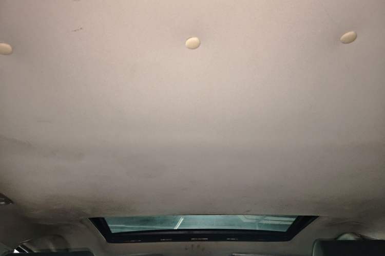 Used Nissan Qashqai 2015 2.0 XL Coolfire CVT 2WD Headliner