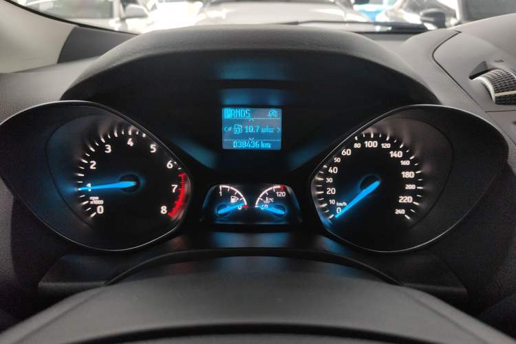 Used Ford Kuga 2019 EcoBoost 180 Two-Wheel-Drive Platinum Edition China VI Standard
