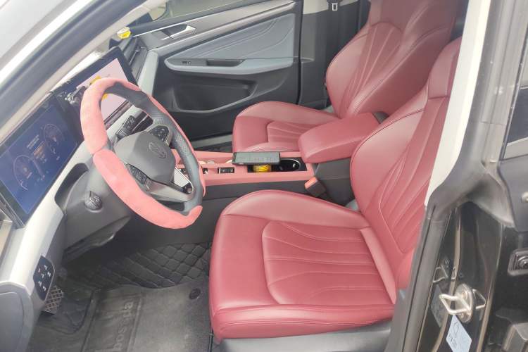 Used Volkswagen Lamando 2024 Lavida L 280TSI DSG Cool & Spicy Edition Left Front Seat