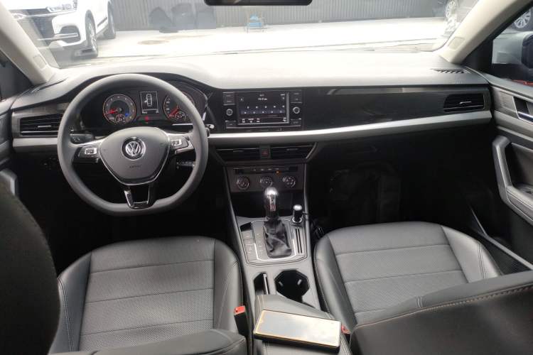 Used Volkswagen Lavida 2019 1.5L Automatic Comfort Edition China VI Standard
