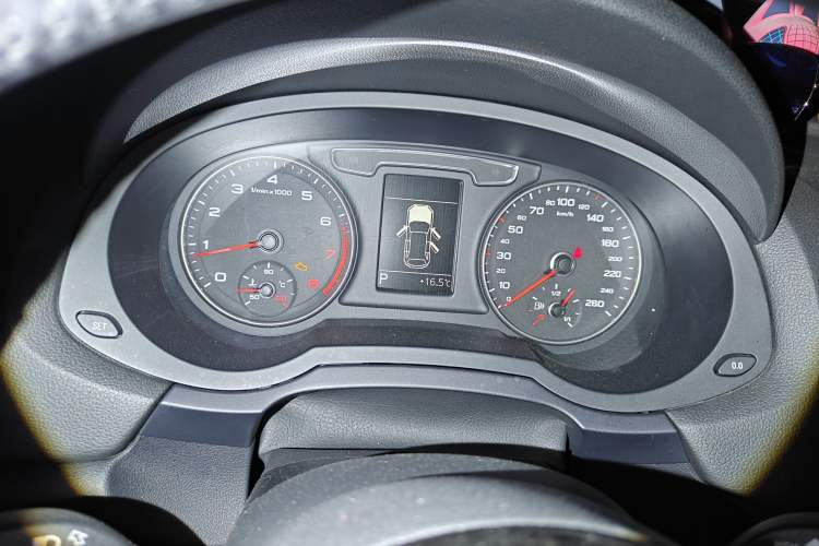 Used Audi Q3 2017 35 TFSI Fashion Model