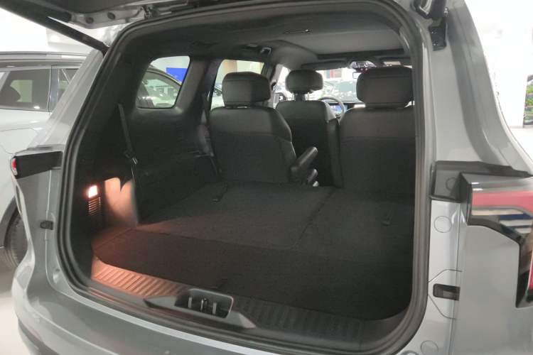 Used Ford Equator New Energy 2025 Luxury Plus Version
