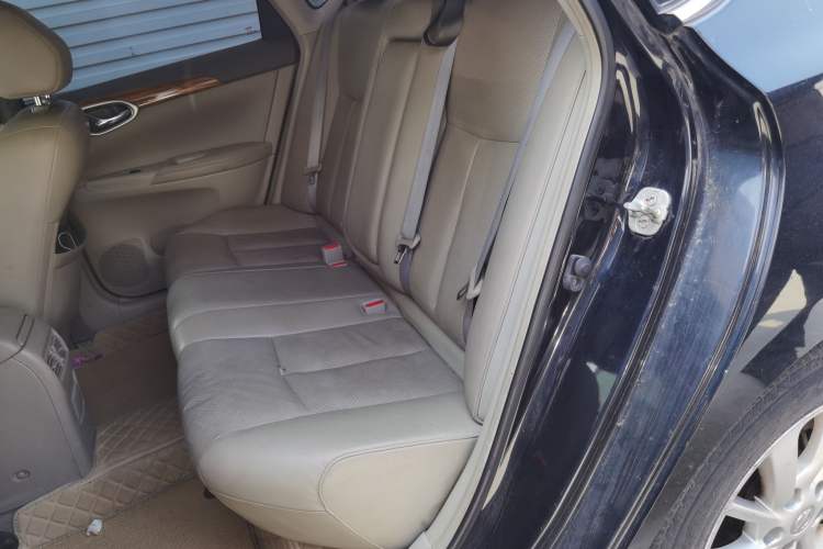 Used Nissan Sylphy 2014 1.6XV CVT Deluxe Edition