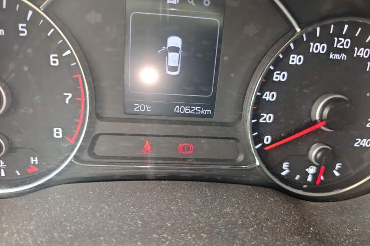 Used Kia K3 2016 1.6L Manual GLS