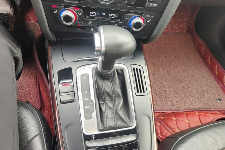 Used Audi A4L 2015 35 TFSI Millionth Anniversary Comfort Edition