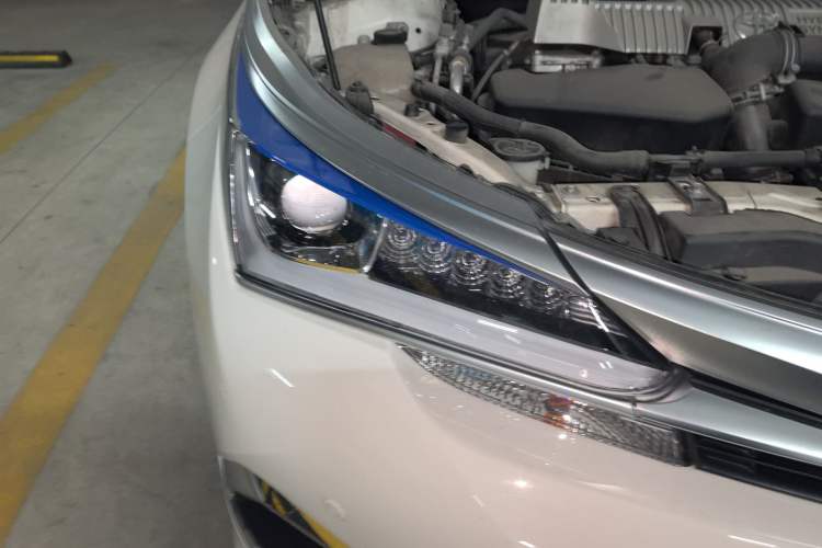 Used Toyota Corolla 2016 Dual-Engine 1.8L E-CVT Elite Edition