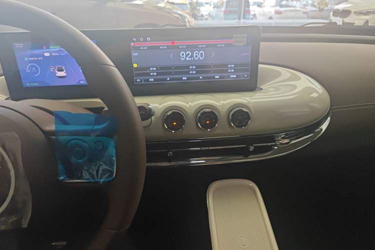 Used Wuling Bingo 2025 333 km Enjoyment Version Audio And AC Panel