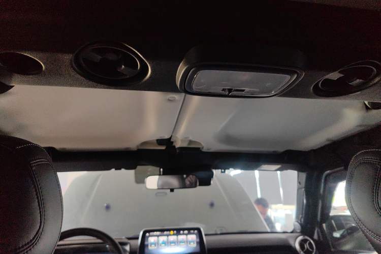 Used BAIC Off-Road BJ40 2021 2.0D Automatic Four-Wheel Drive Blade Hero Edition Adventurer Type
