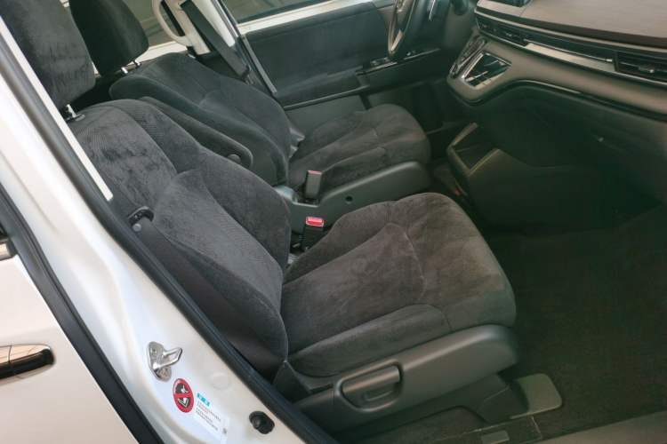 Used Honda Odyssey 2024 2.0L eHEV Sharp & Enjoy Edition
