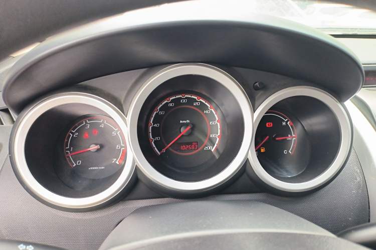 Used Changan CX20 2014 1.4L Manual Sport Edition China V Standard
