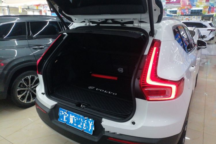 Used Volvo XC40 2021 T3 Zhiyuan Luxury Edition Trunk