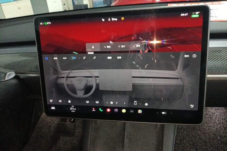 Used Tesla Model Y 2021 Long-Range All-Wheel-Drive Version
