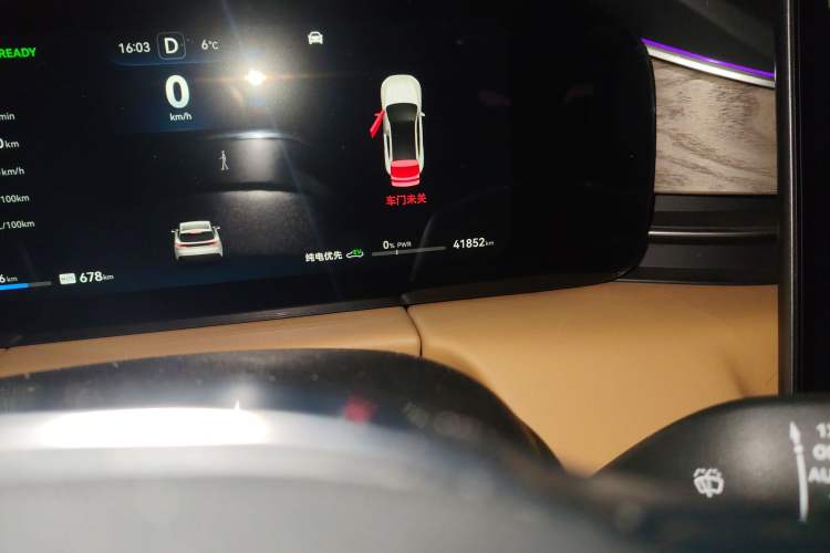 Used Hima AITO M5 2022 Extended-Range Four-Wheel Drive Ultimate Edition Odometer Close Up