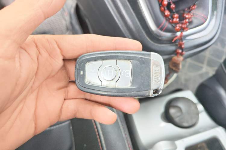 Used Haval H6 2016 Upgraded Model 1.5T Manual Two-Wheel Drive Urban Version