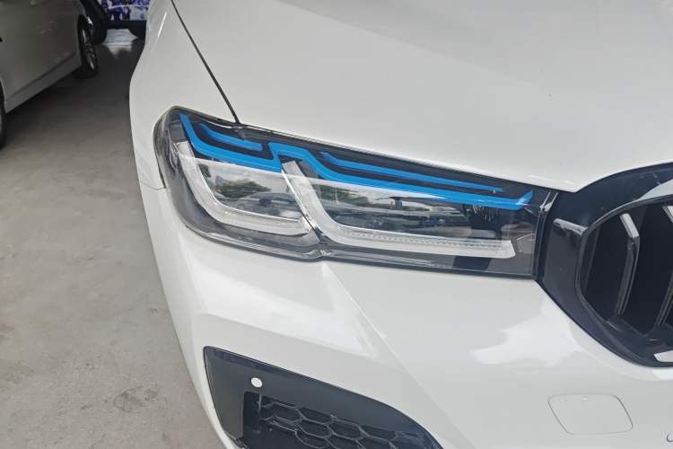 Used BMW 5 Series 2018 530Li Leading Edition Luxury Package Right Front Headlight