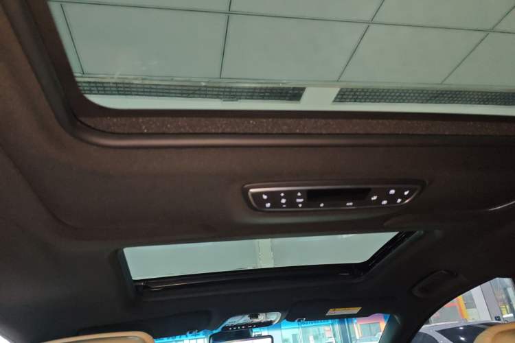 Used Buick GL8 2023 ES Lu Zun Luxury Model
