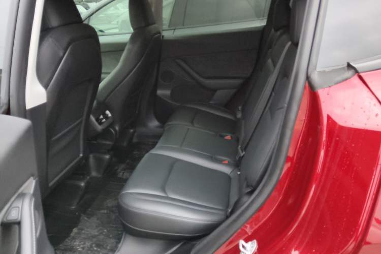 Used Tesla Model Y 2024 Rear-Wheel-Drive Version
