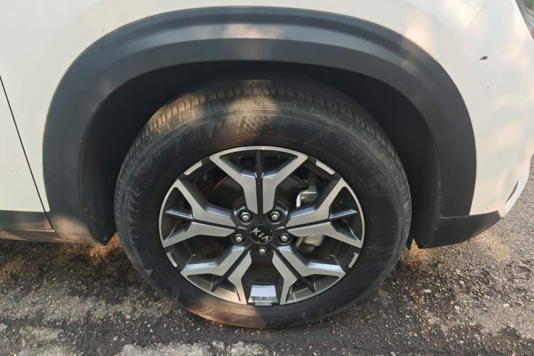 Used Kia KX3 2020 1.5L CVT Trend Edition