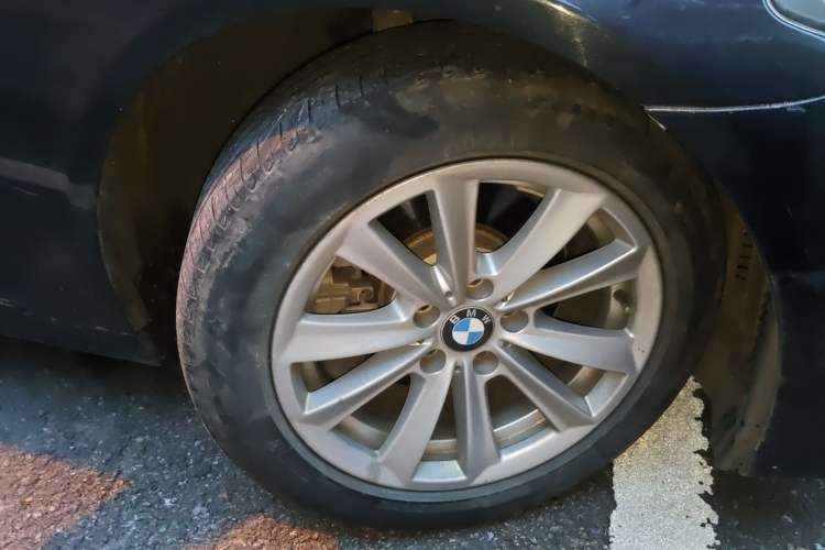 Used BMW 5 Series 2017 520Li Elegant Edition
