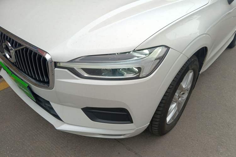 Used Volvo XC60 2019 T5 4x4 Smart Edition China V Standard
