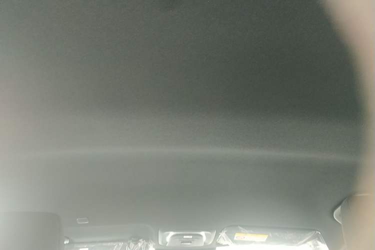 Used Toyota Corolla Cross 2026 Model 2.0L Smart Electric Hybrid Dual-Engine Pioneer Edition Headliner