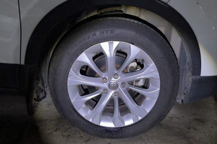 Used Brilliance V3 2016 1.5L Automatic Smart Version