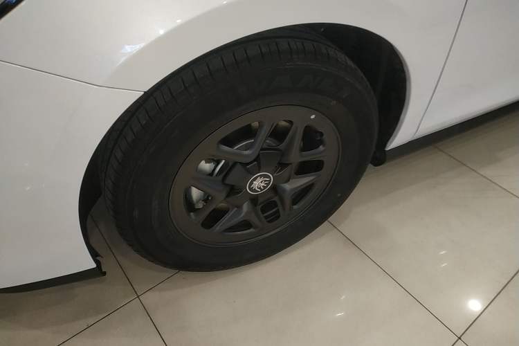 Used BYD Qin PLUS 2025 DM-i Smart Drive 55KM Leading Model