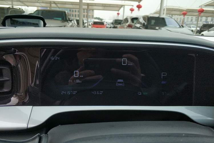 Used Geely Galaxy Geome 2025 UP 410km Exploration Edition
