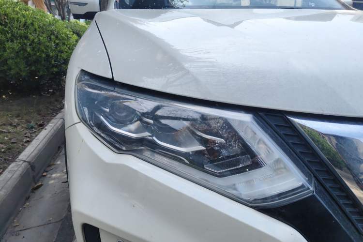 Used Nissan X-Trail 2021 2.0L CVT 2WD XL Premium Commemorative Edition Right Front Headlight