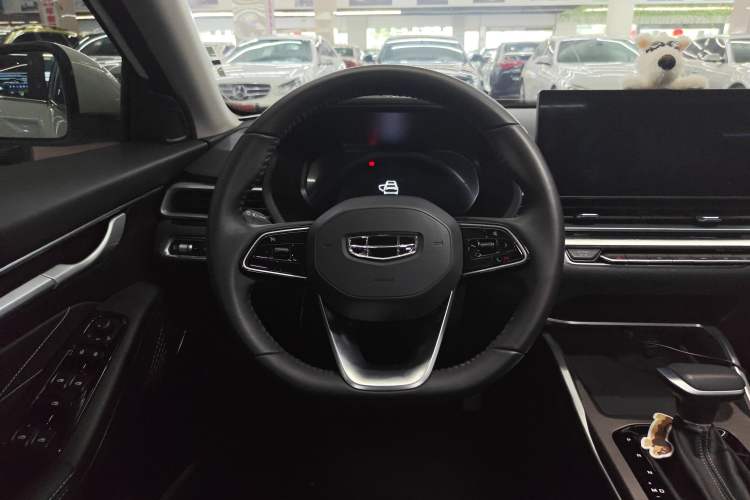 Used Geely Auto Emgrand 2023 4th Generation Champion Edition 1.5L CVT Prestige Model Steering Wheel