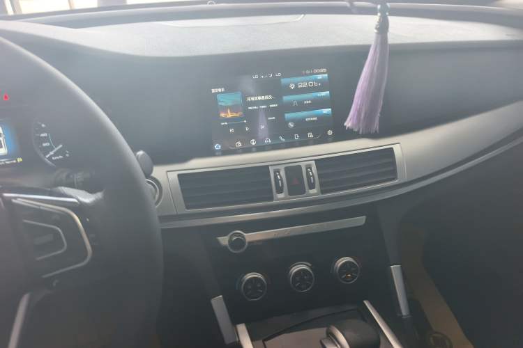 Used Haval H7 2019 2.0T Enjoyment Model China VI Standard Audio And AC Panel