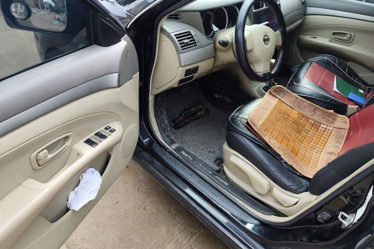 Used Nissan Sylphy 2018 Classic 1.6XE CVT Comfort Edition Driver Seat