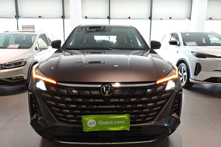 Used Changan UNI-Z 2025 1.5T Premium Edition