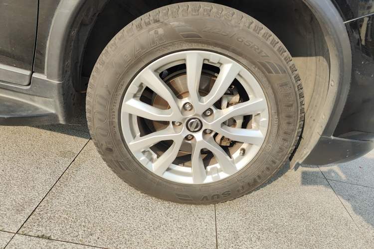 Used Nissan X-Trail 2019 2.0L CVT Smart Connect Comfort Edition 2WD