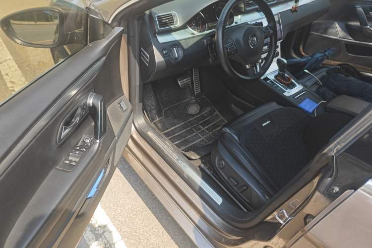 Used Volkswagen FAW-Volkswagen CC 2013 1.8TSI Prestige Model Driver Seat