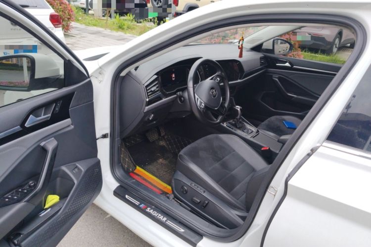 Used Volkswagen Sagitar 2021 280TSI DSG Excellence Edition Driver Seat