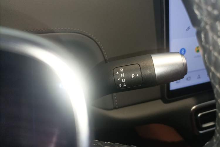 Used Li Auto L6 2025 Max Smart Refresh Edition Gear Lever