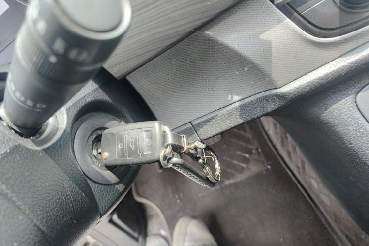 Used SAIC MAXUS G10 2018 PLUS 2.0T Manual Elite Edition Vehicle Key