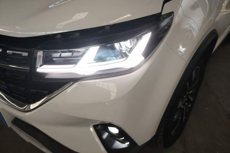 Used FORTHING T5L 2019 1.5T CVT Luxury 7-Seater
