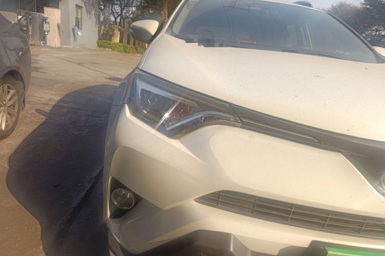 Used Toyota RAV4 2016 2.5L Automatic 4x4 Elite Edition