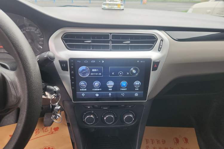 Used Peugeot 301 2018 1.6L Manual Comfort Edition Audio And AC Panel