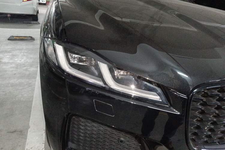 Used Jaguar F-PACE 2024 P250 R-Dynamic S Right Front Headlight