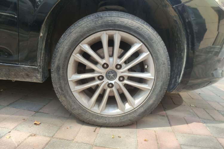 Used JAC Group Heyue 2012 1.5L Manual Business Luxury Edition
