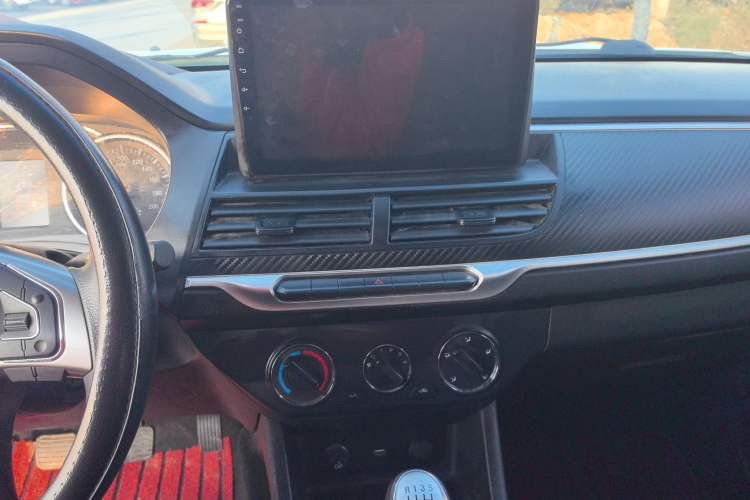 Used Great Wall Wingle 7 2019 2.0T Gasoline Two-Wheel Drive Value Edition China VI Standard Big Double GW4C20B
