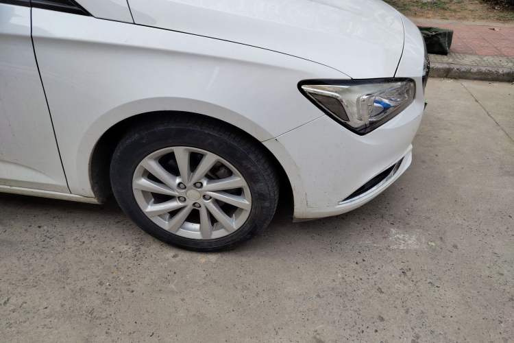 Used Buick Verano 2015 Sedan 15S Manual Entry-Level Model
