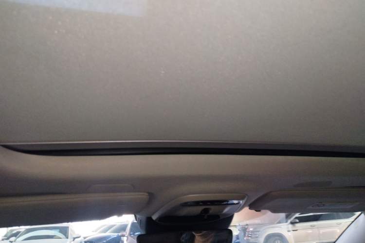 Used Volvo S90 2020 Facelift T5 Smart & Luxurious Edition