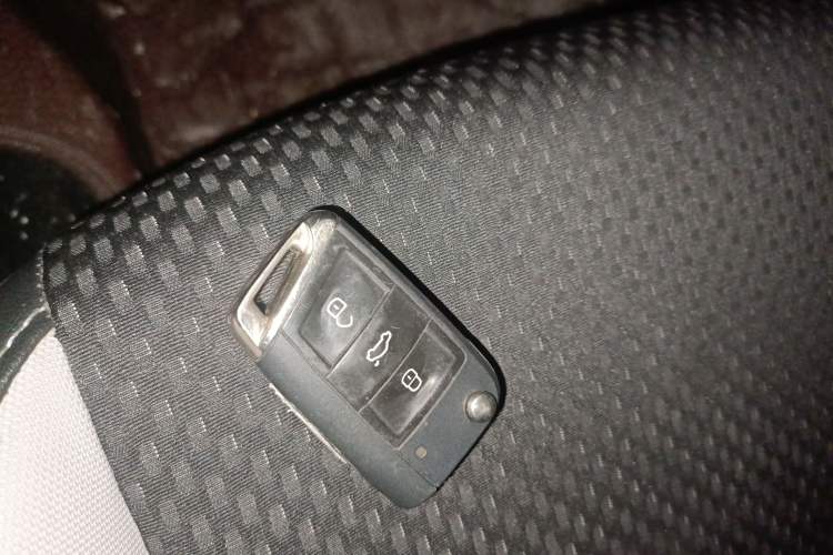 Used Volkswagen Tacqua 2023 200TSI DSG Joy-Connect Edition