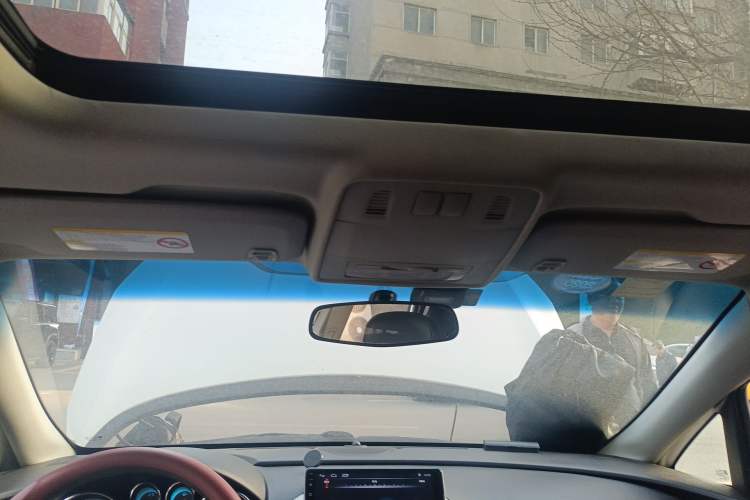 Used Buick GT 2012 XT 1.6L Automatic Fashion Edition Headliner