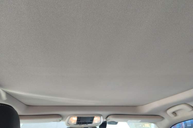 Used Chrysler 300C 2016 3.0L Supreme Edition Headliner