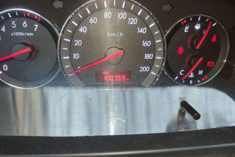 Used Changan Alsvin V3 2012 1.3L Manual Comfort Version China IV Standard